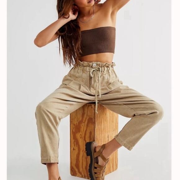 Free People Margate Pleated Paperbag Trouser in Beige Size Small Gently Used - Picture 1 of 8